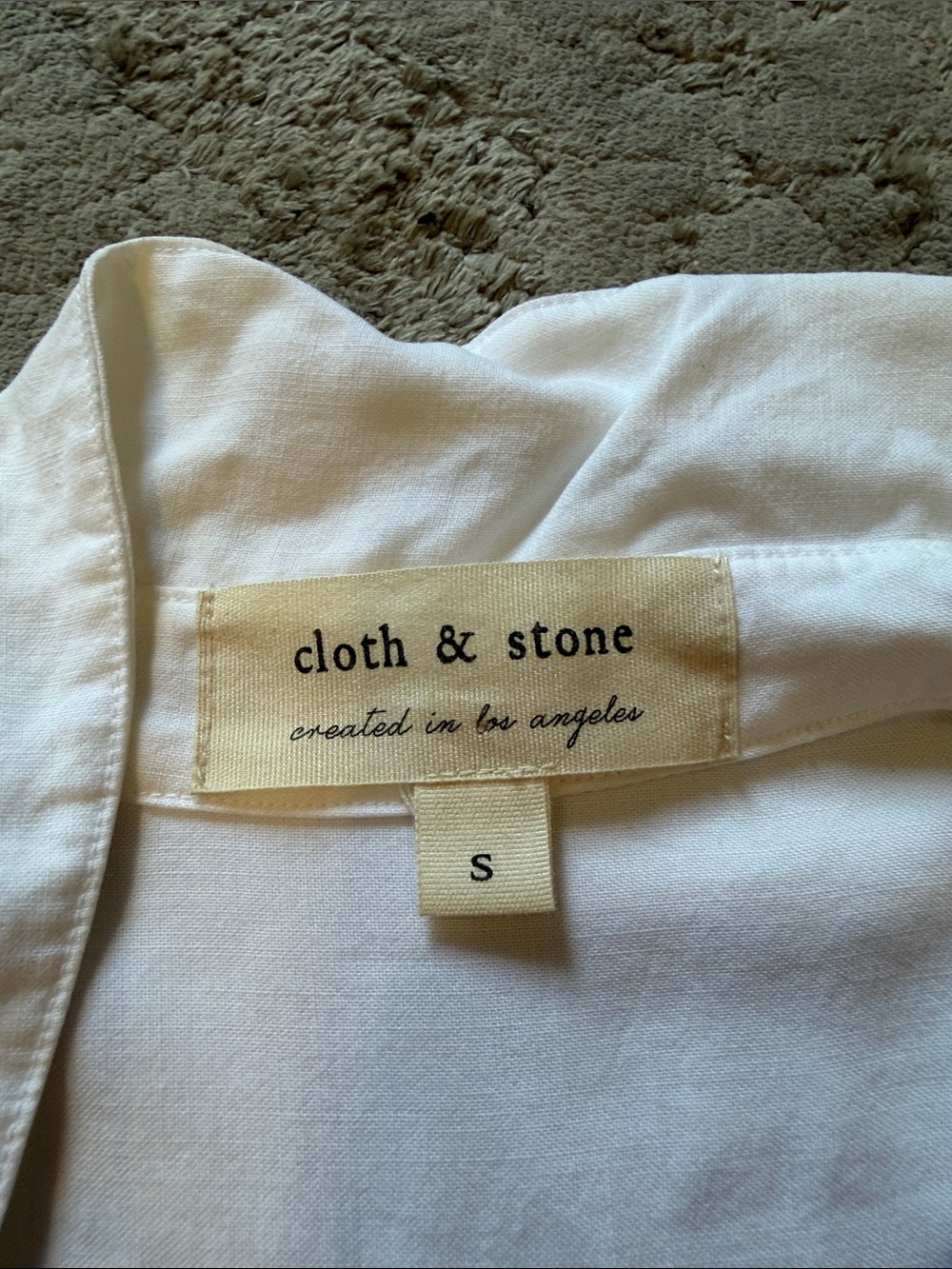 cloth & stone White Button-Front Long Sleeve Shirt - Picture 2 of 4